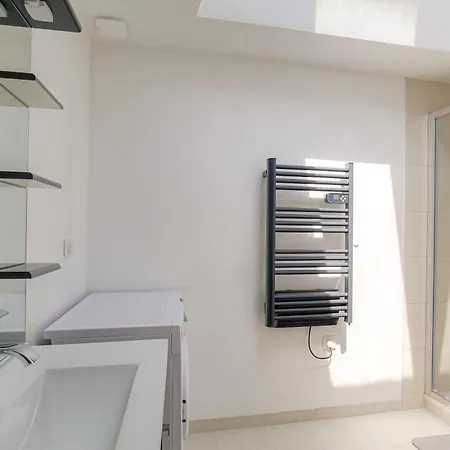 Maison Cosy Avec Terrasse A 15 Minutes De Lyon Et Wifi Apartment *