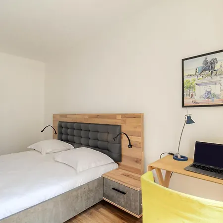 Maison Cosy Avec Terrasse A 15 Minutes De Lyon Et Wifi Apartment Rillieux-la-Pape