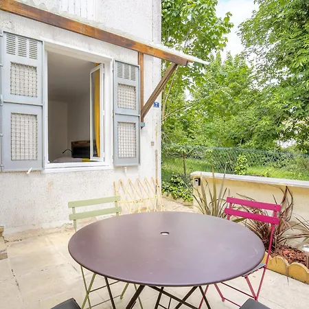 Maison Cosy Avec Terrasse A 15 Minutes De Lyon Et Wifi *